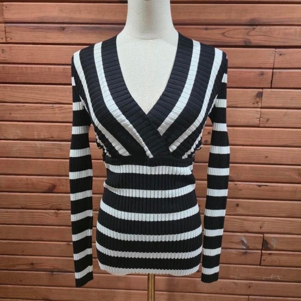 Y2K Womens Size Med Goth Striped Minimalist V neck Ribbed Sweater Goth Preppy